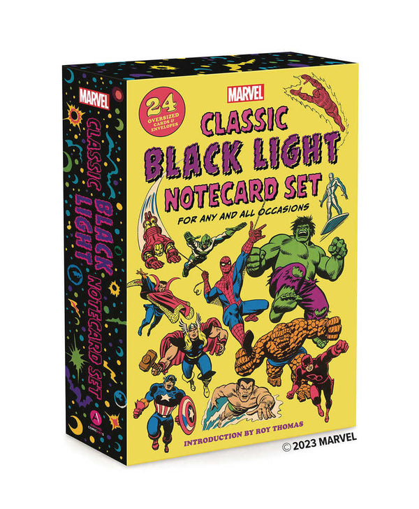 Juego de tarjetas con luz negra clásica de Marvel