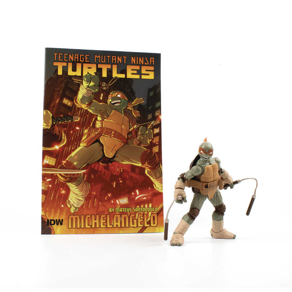 Cómic y figura de acción de Michelangelo V2 de las Tortugas Ninja Adolescentes Mutantes