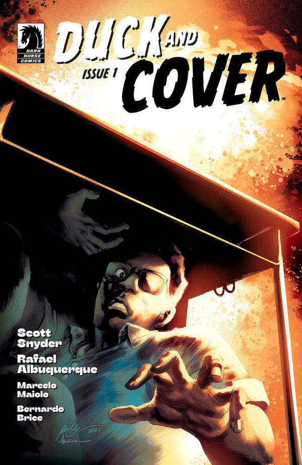 Duck And Cover #1 (Portada A) (Rafael Albuquerque)